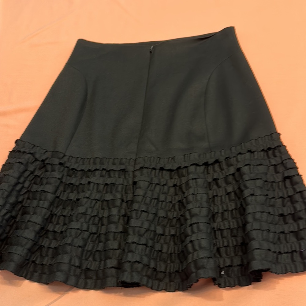 Gorgeous Robert Rodriguez Lined Black Skirt. Size 2.